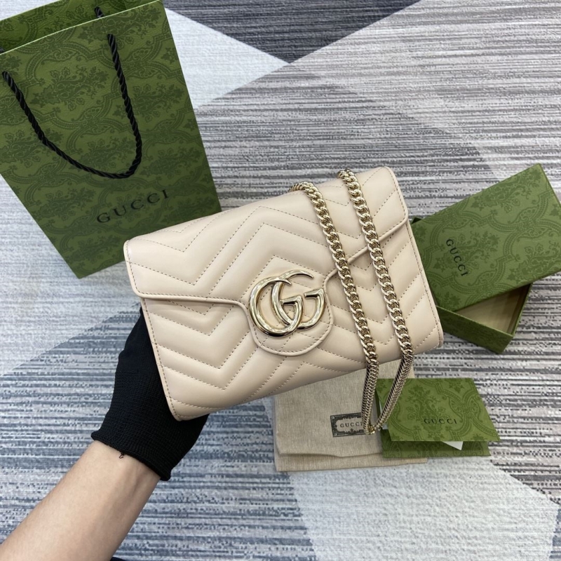 G*u*i wallets & purse